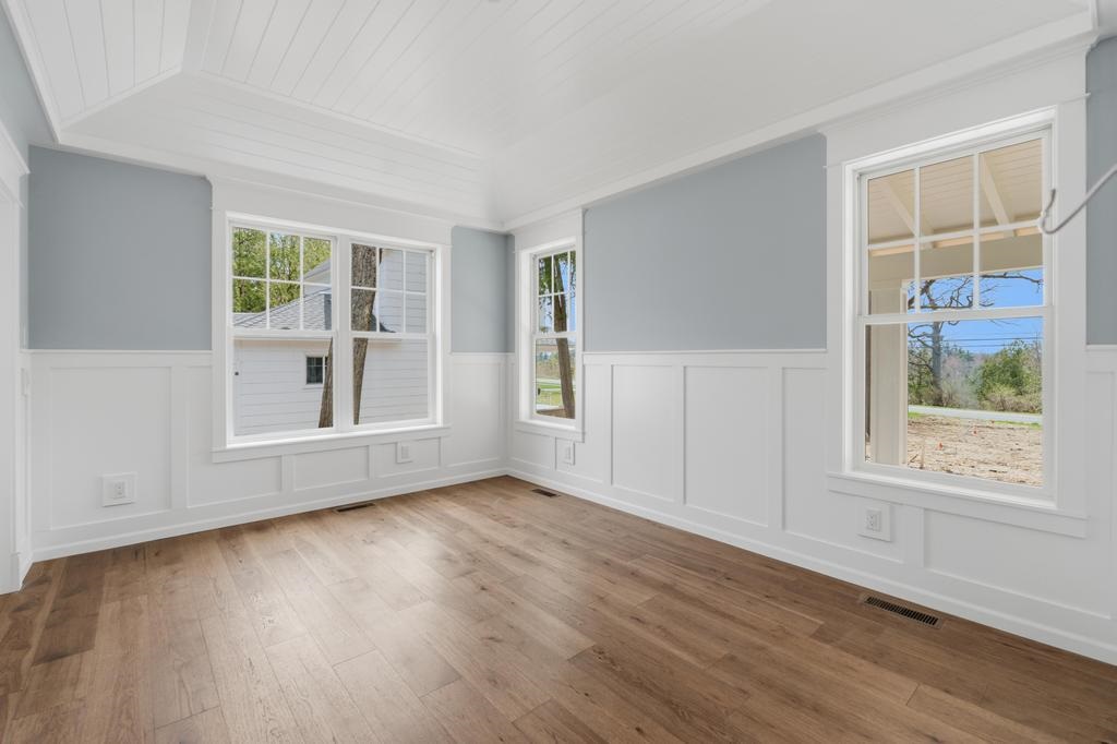 572 West Bluff Unit: C