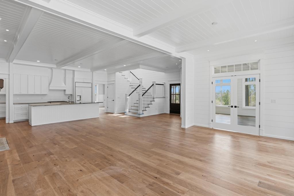 572 West Bluff Unit: C