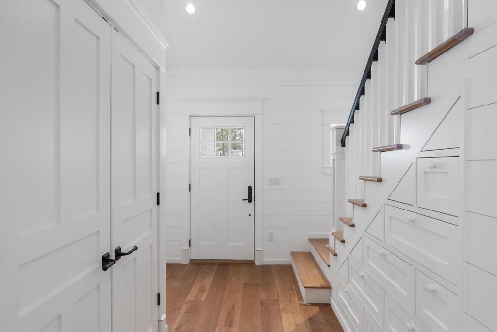 572 West Bluff Unit: C