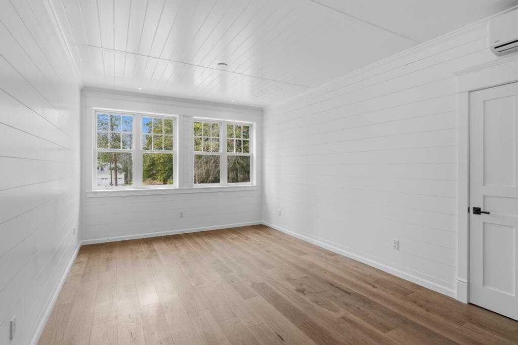 572 West Bluff Unit: C