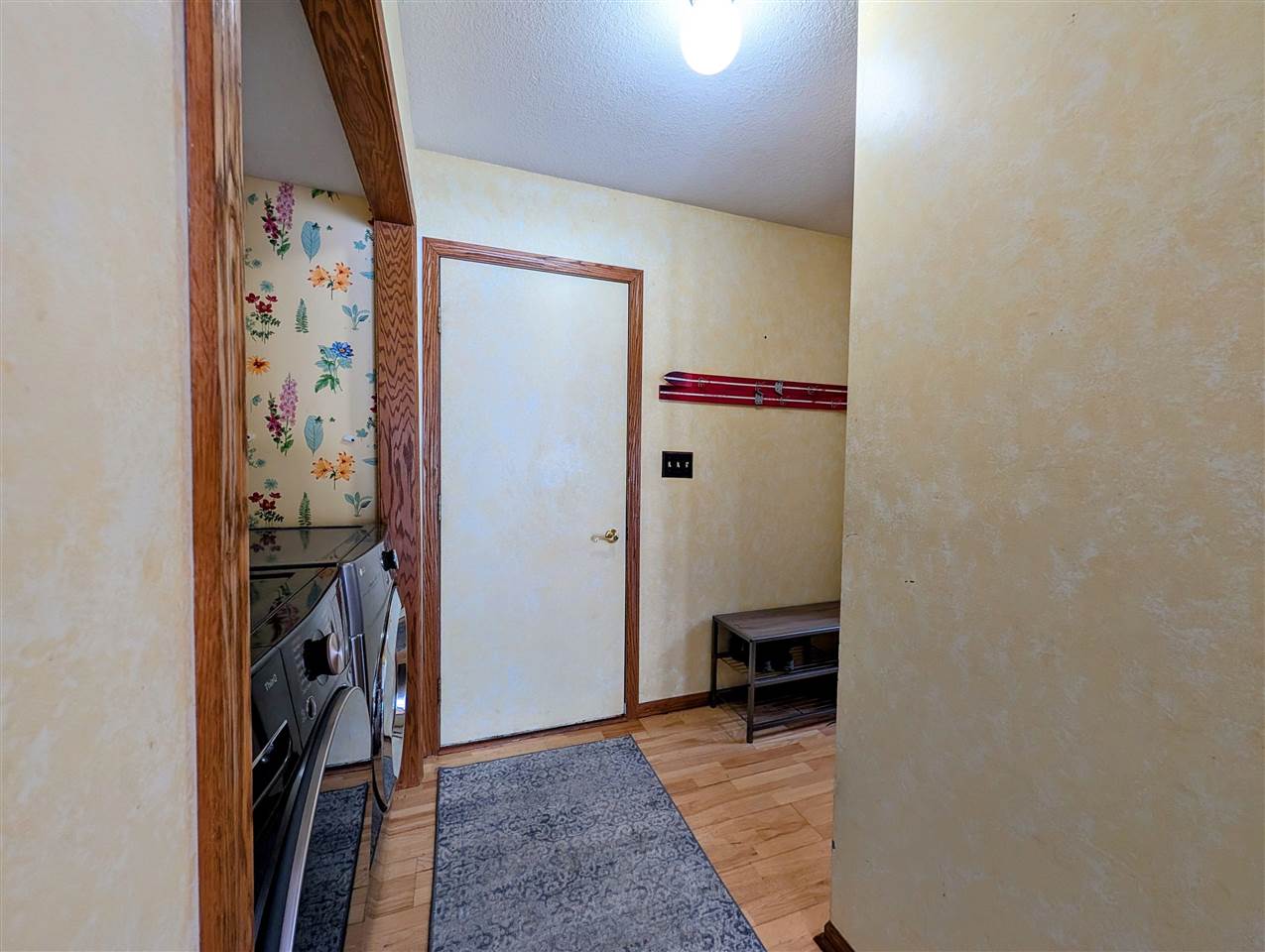 6019 Forest Ridge Lane