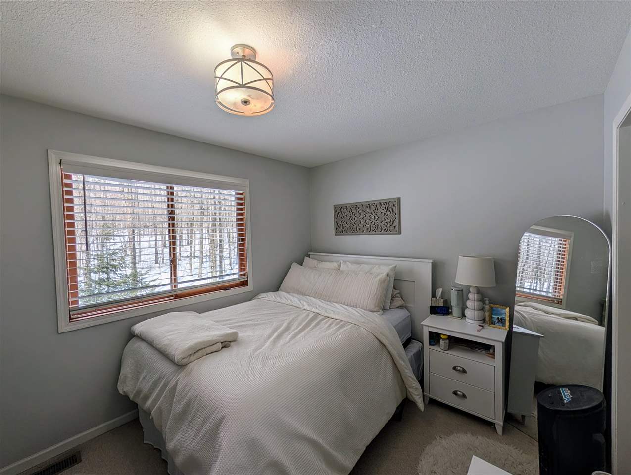 6019 Forest Ridge Lane