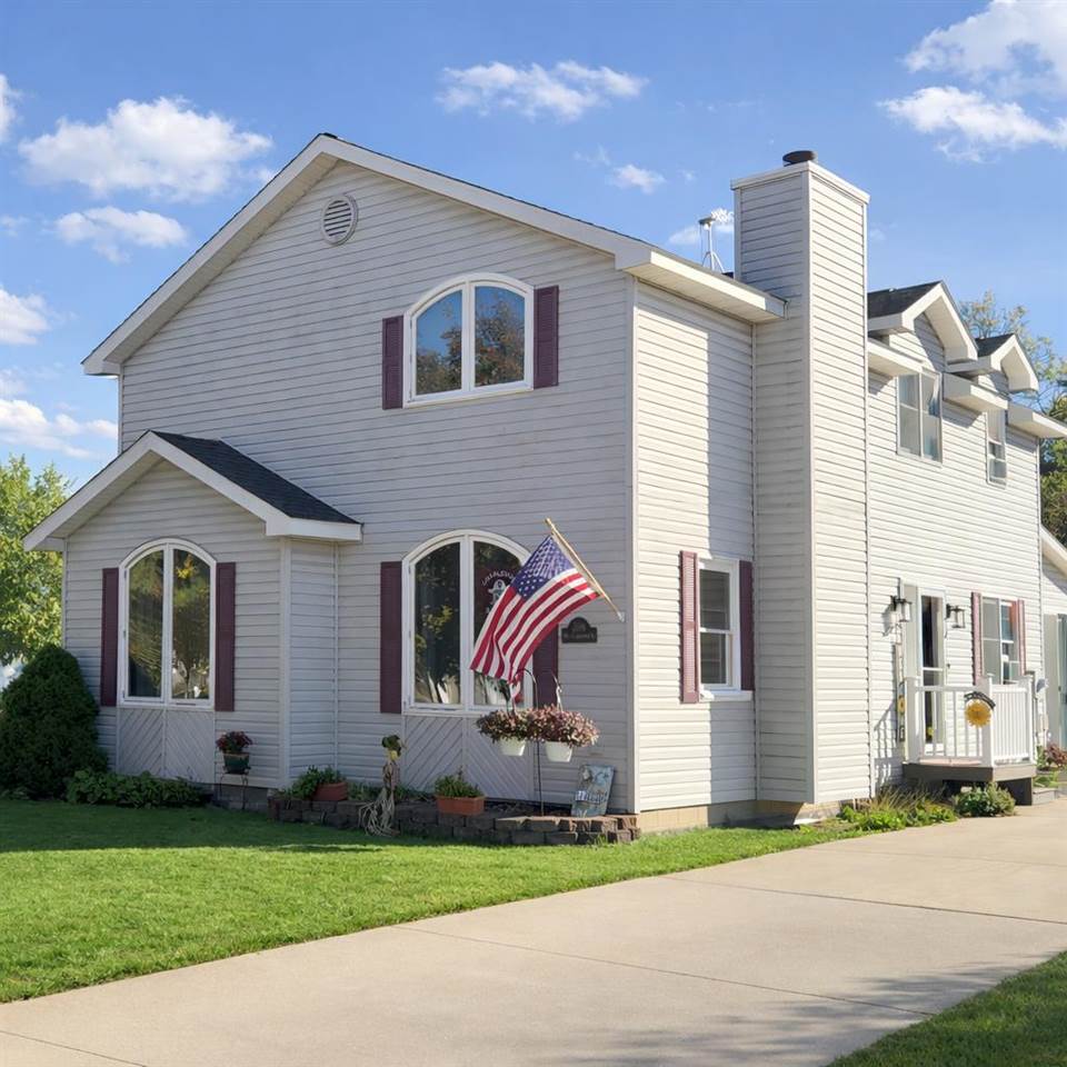 206 W Carpenter Street