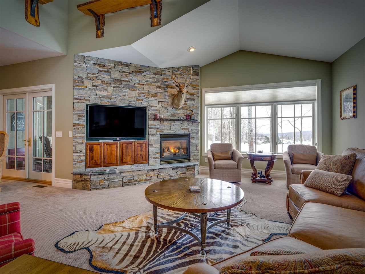731 Greenway Drive