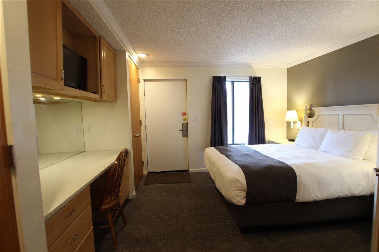 104 W Dixon Avenue Unit: 44