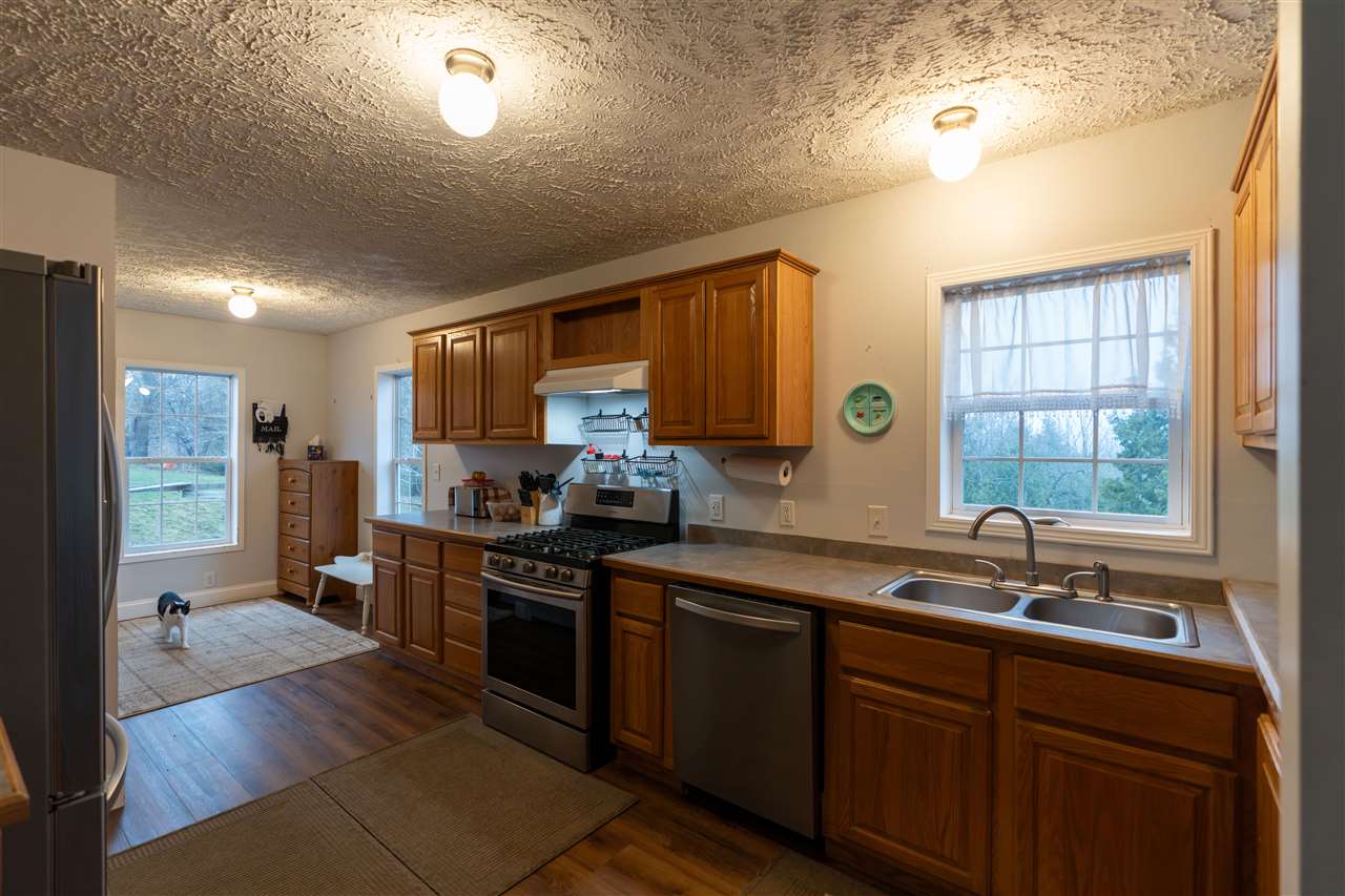 2535 Marion Center Road