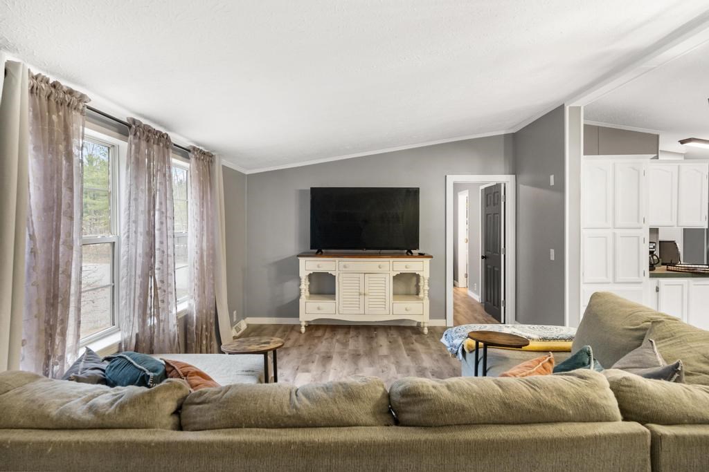 6809 Tremble Trail