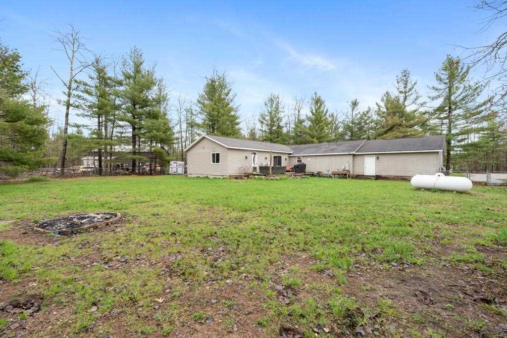 6809 Tremble Trail