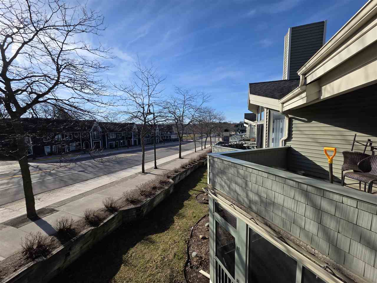 101 Michigan Avenue Unit: 210