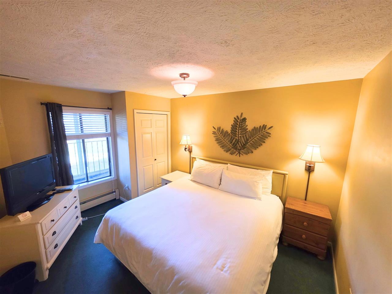 101 Michigan Avenue Unit: 210