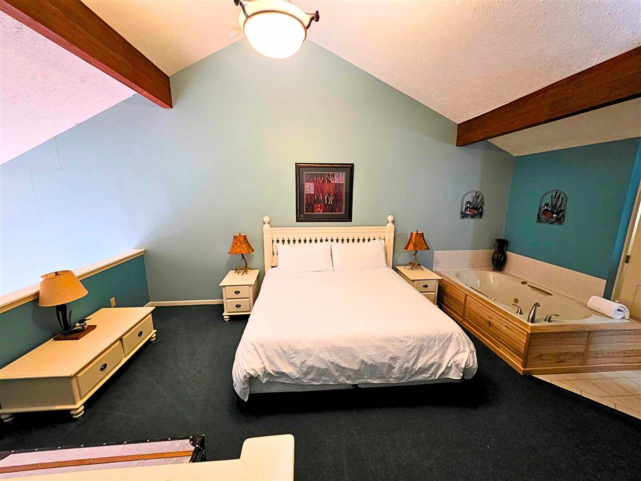 101 Michigan Avenue Unit: 210