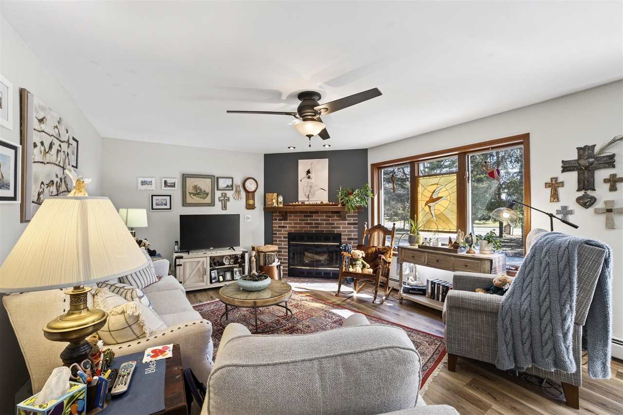 8945 Mercer