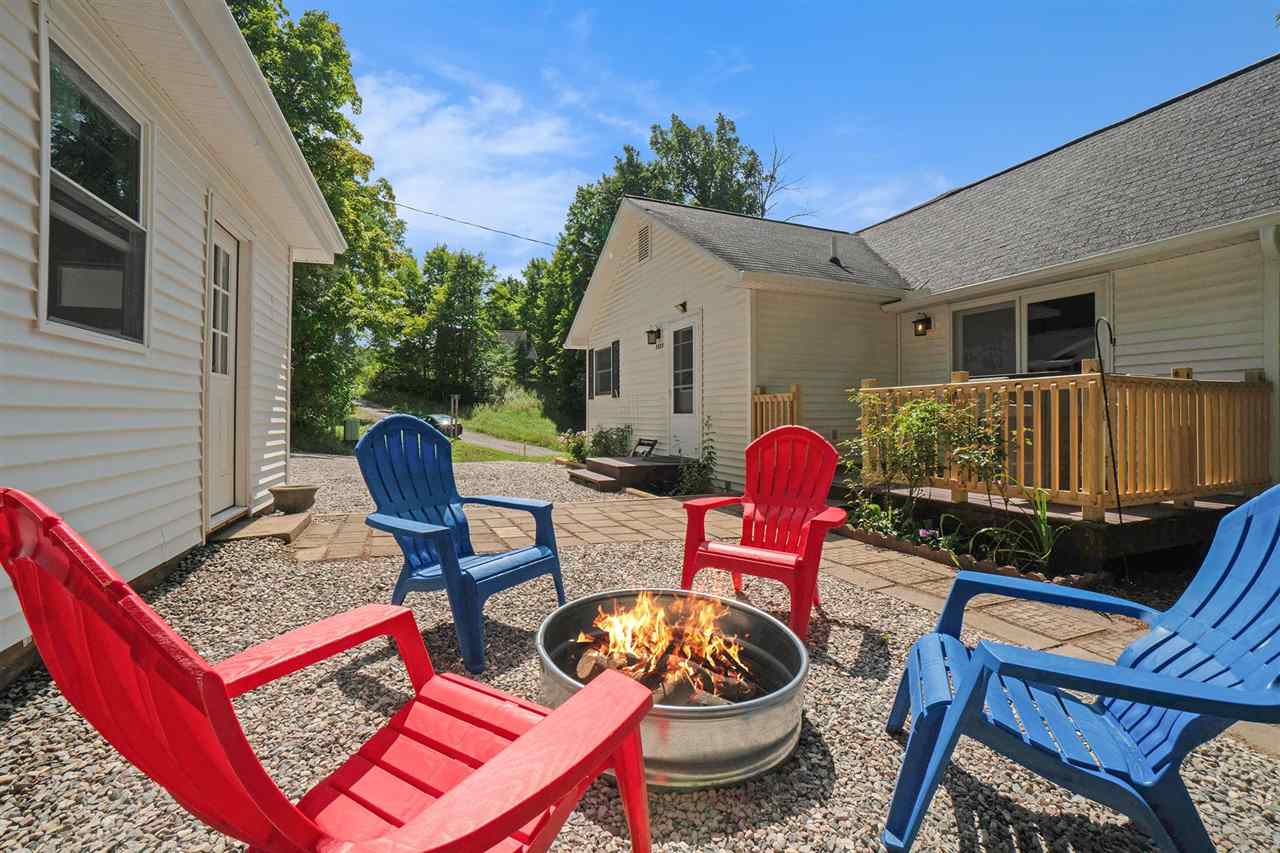 3069 Cherry Hill Road