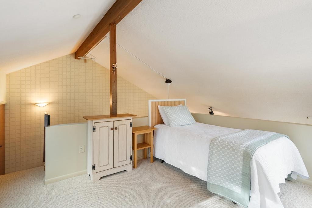 277 E Harbor Drive Unit: 1