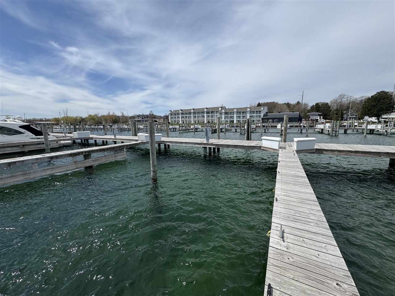 202 Ferry Avenue Unit: 176