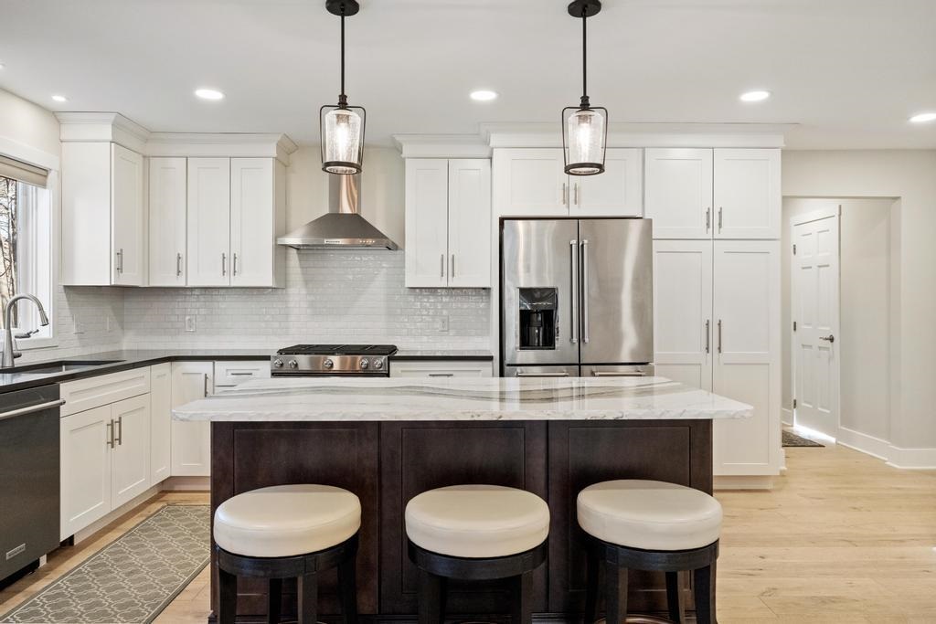 2412 Greenbriar