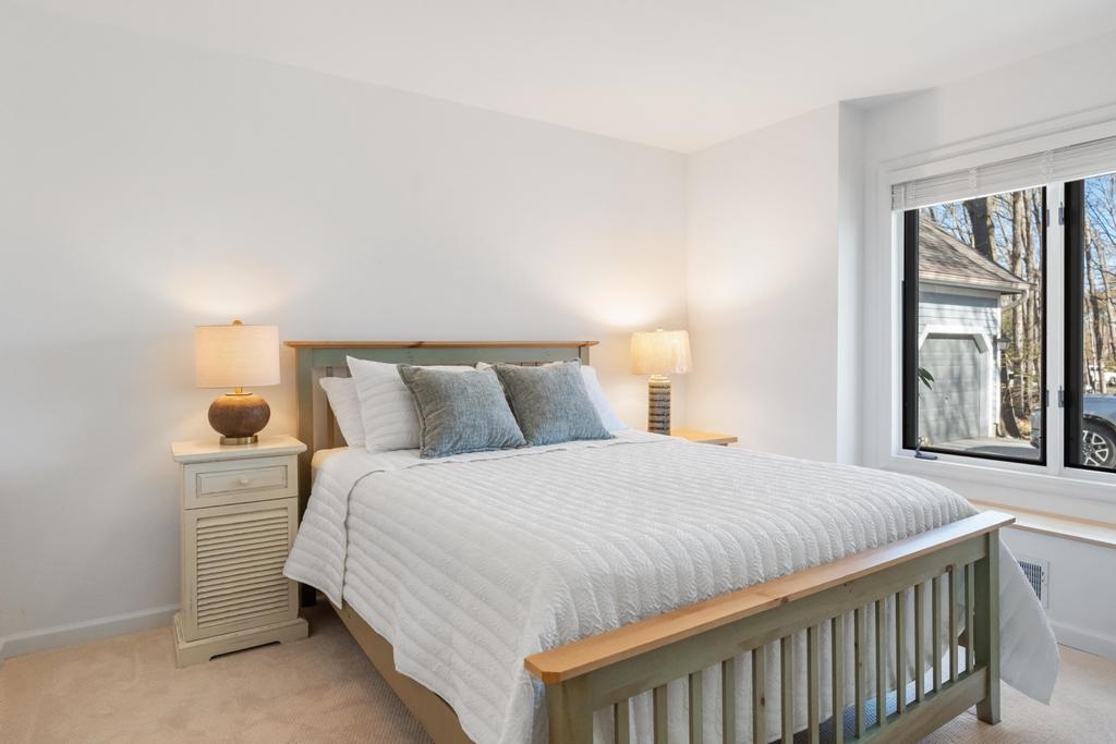 2412 Greenbriar