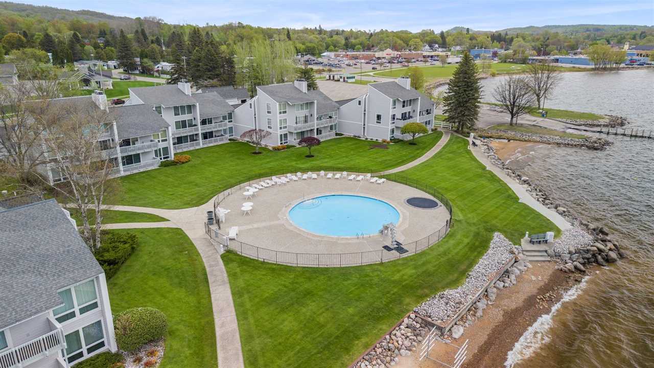 799 N Lake Street Unit: B