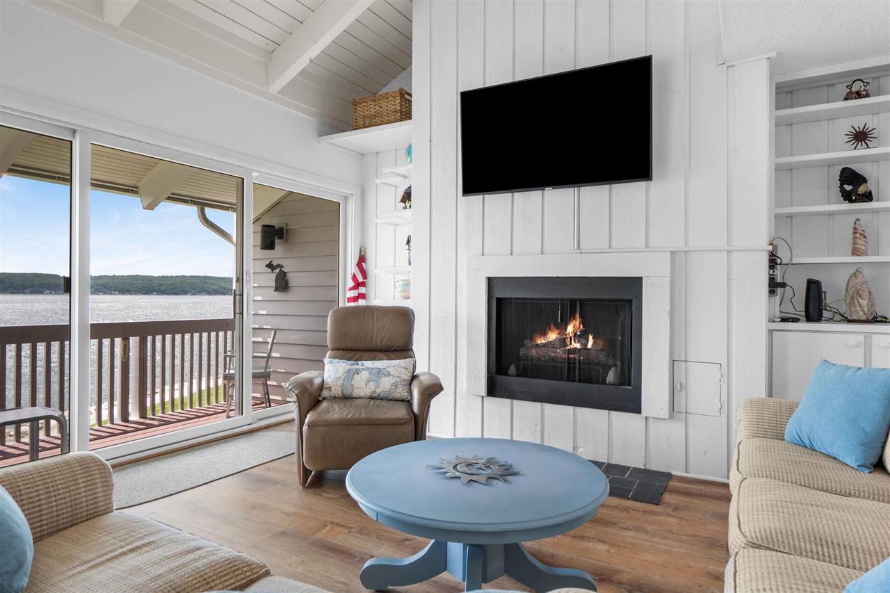 799 N Lake Street Unit: B