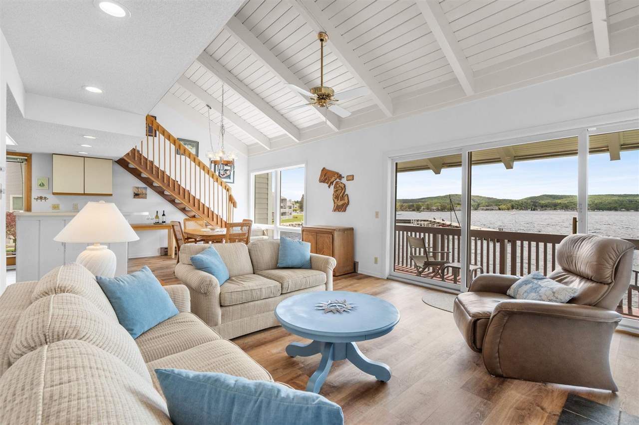 799 N Lake Street Unit: B