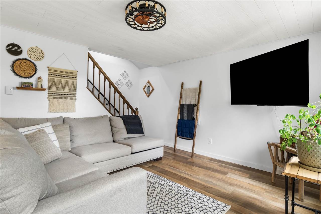 10945 Pleasant Ridge Road