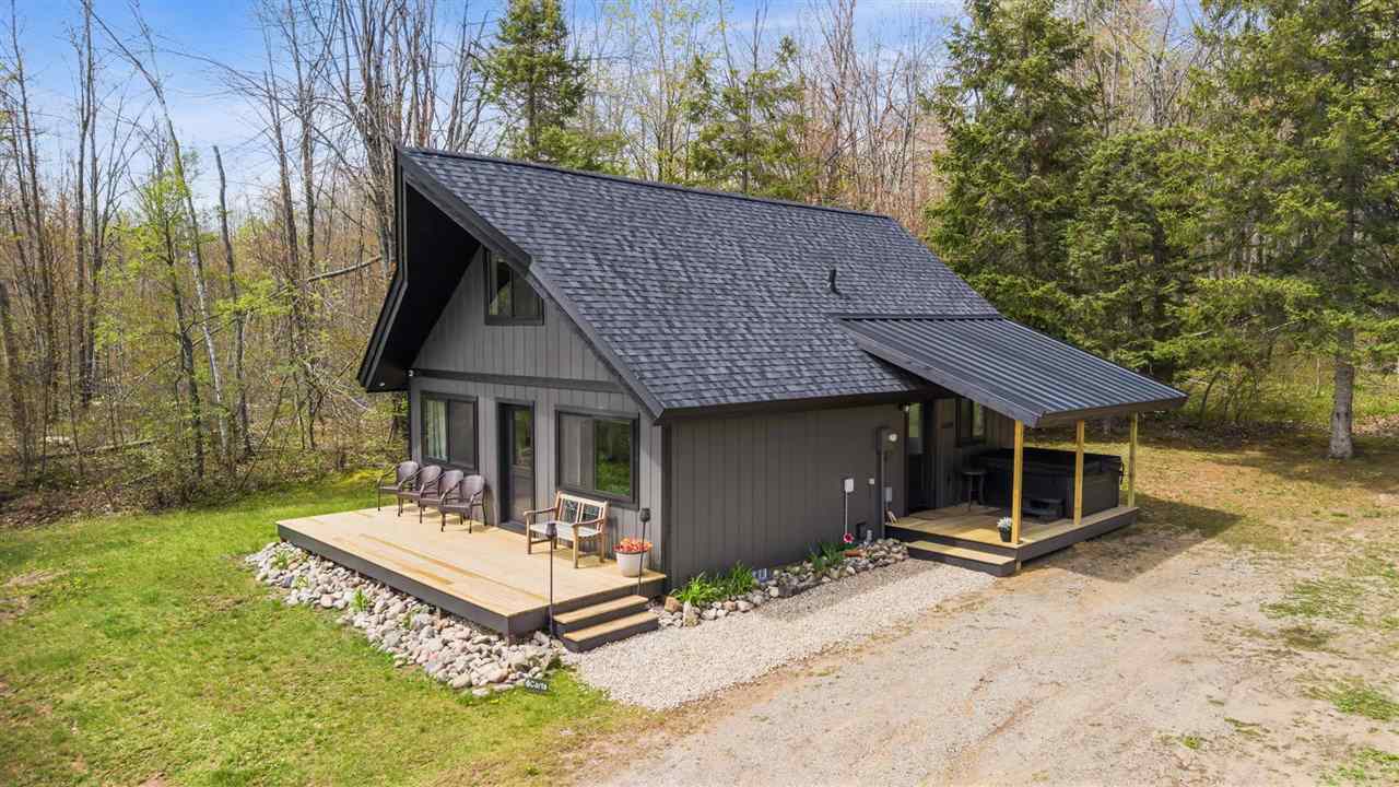 10945 Pleasant Ridge Road