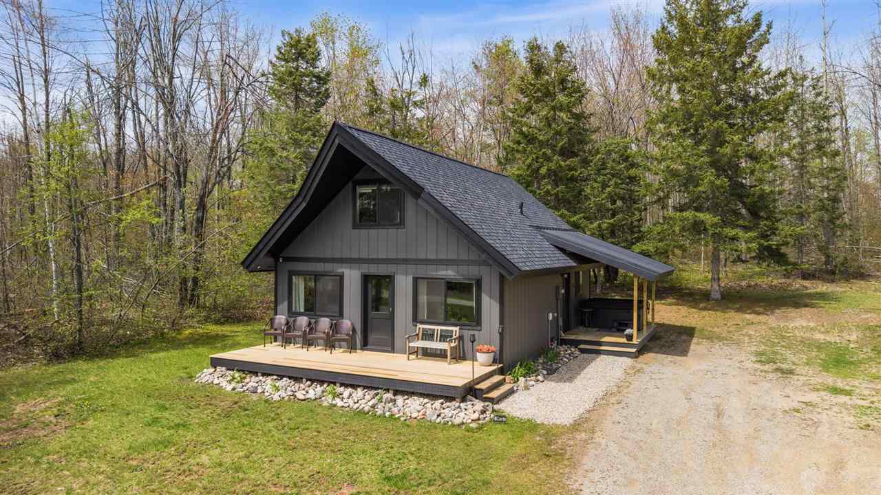 10945 Pleasant Ridge Road