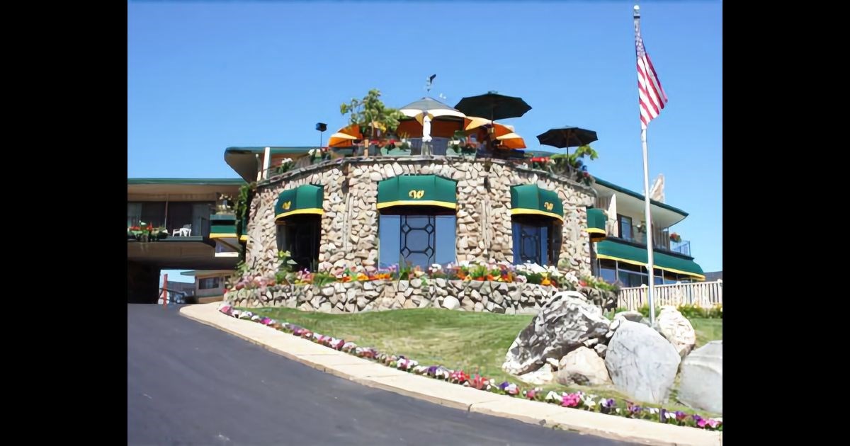 111 Pine River Lane