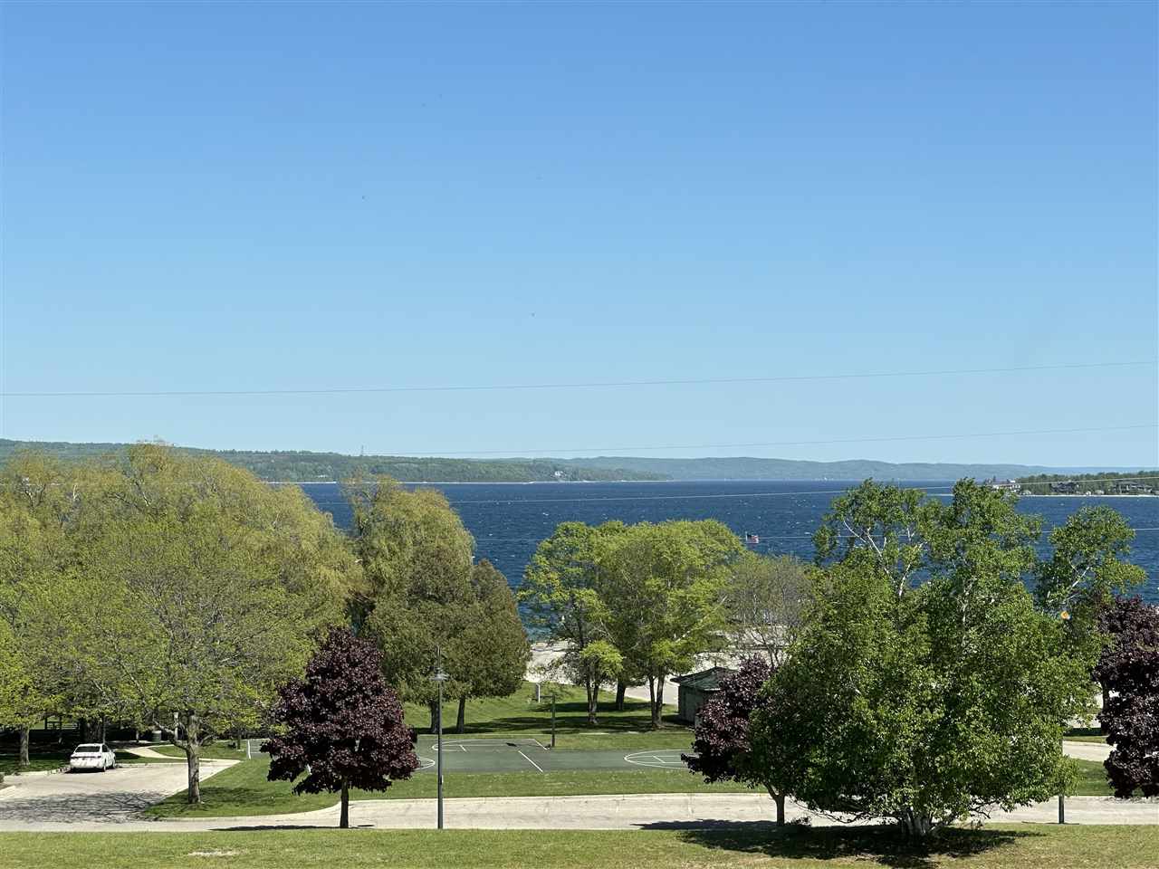 106 Overlook Drive