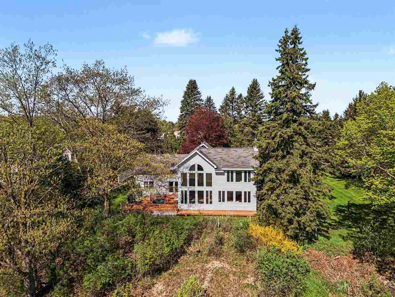 106 Overlook Drive