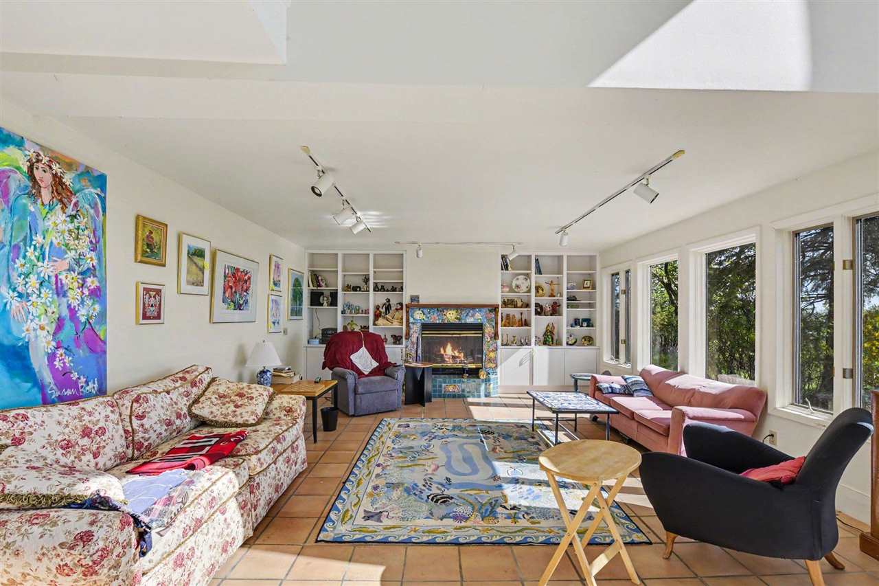 106 Overlook Drive