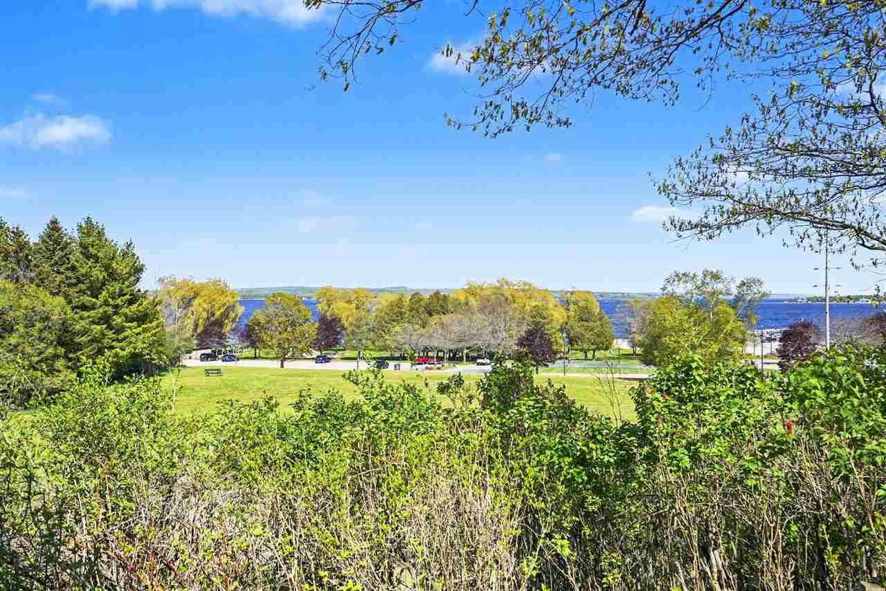 106 Overlook Drive