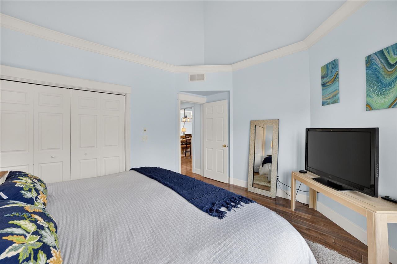 6040 Pine Lake Club Unit: 20/54