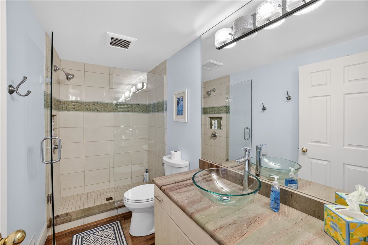 6040 Pine Lake Club Unit: 20/54