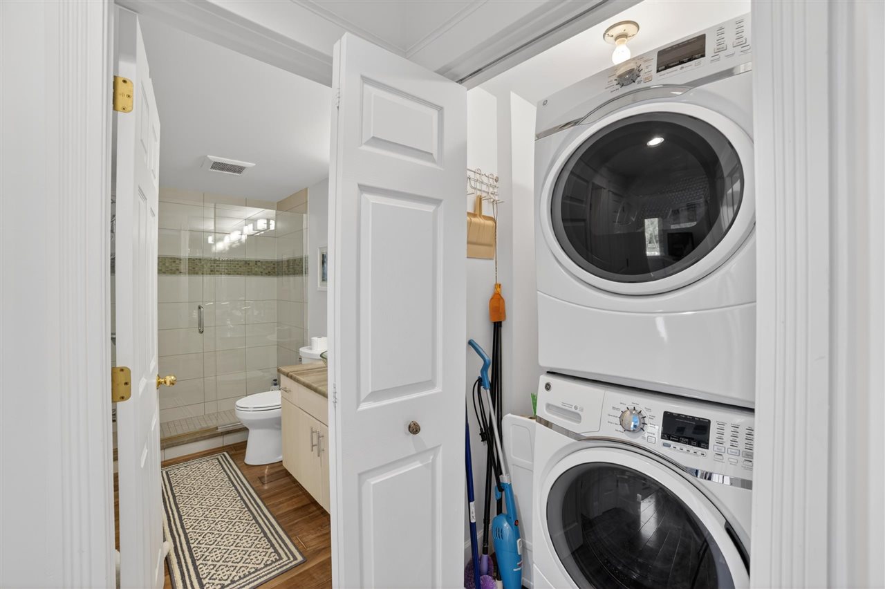 6040 Pine Lake Club Unit: 20/54