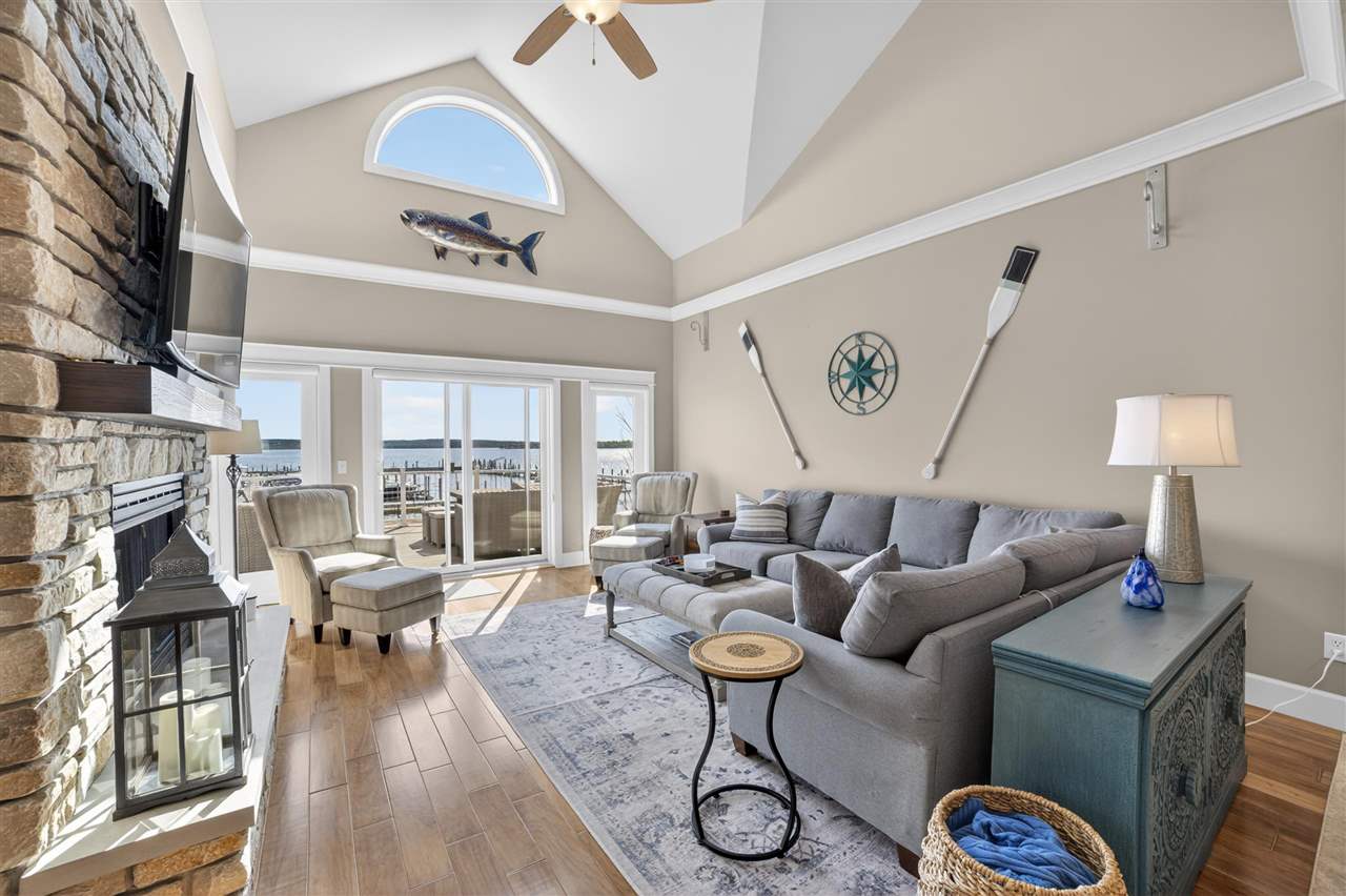 6040 Pine Lake Club Unit: 20/54