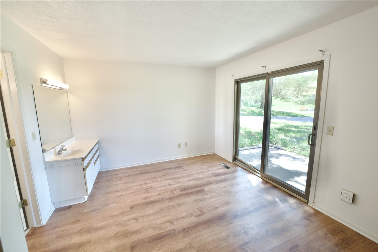 4749 S Pleasaantview Unit: #35