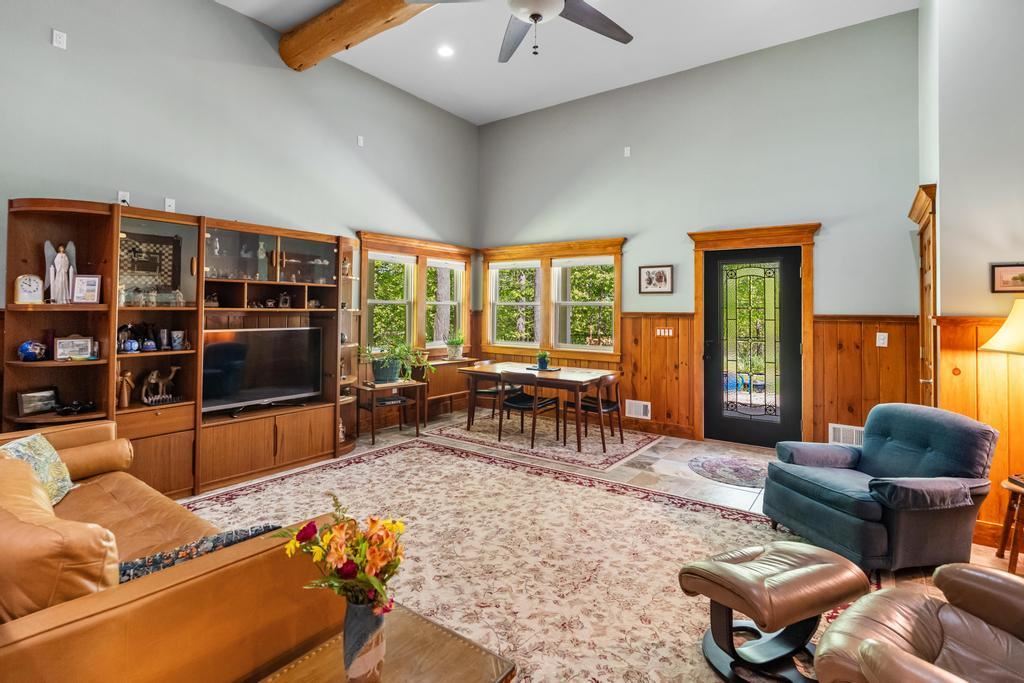 8515 Sunset Meadow Drive