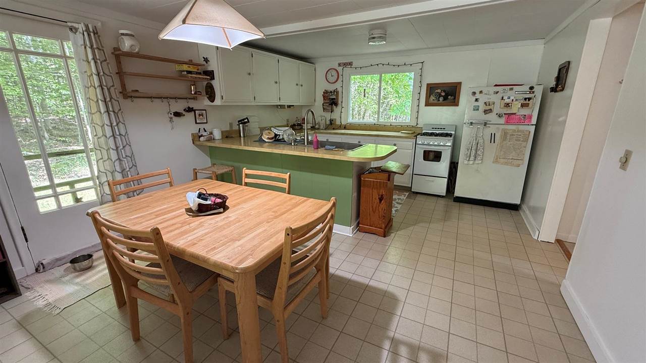 12851 Manitou Trail