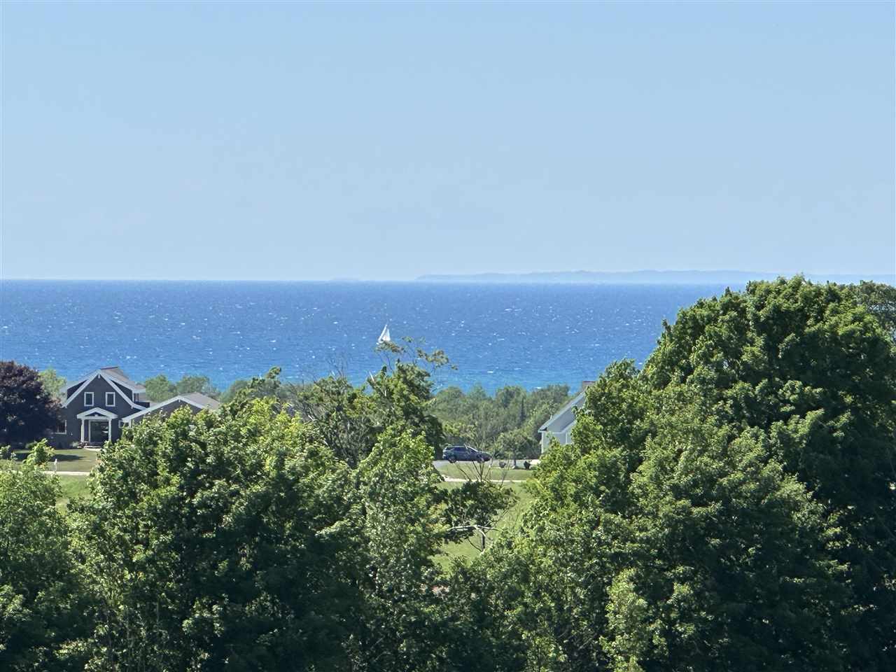 12 Foxview Drive Unit: 12