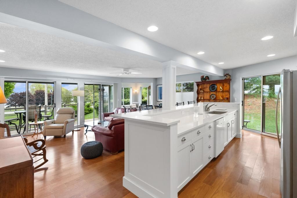 217 Belvedere Terr Unit: 14