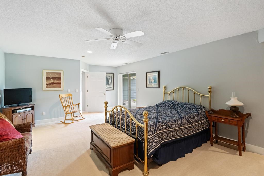 217 Belvedere Terr Unit: 14