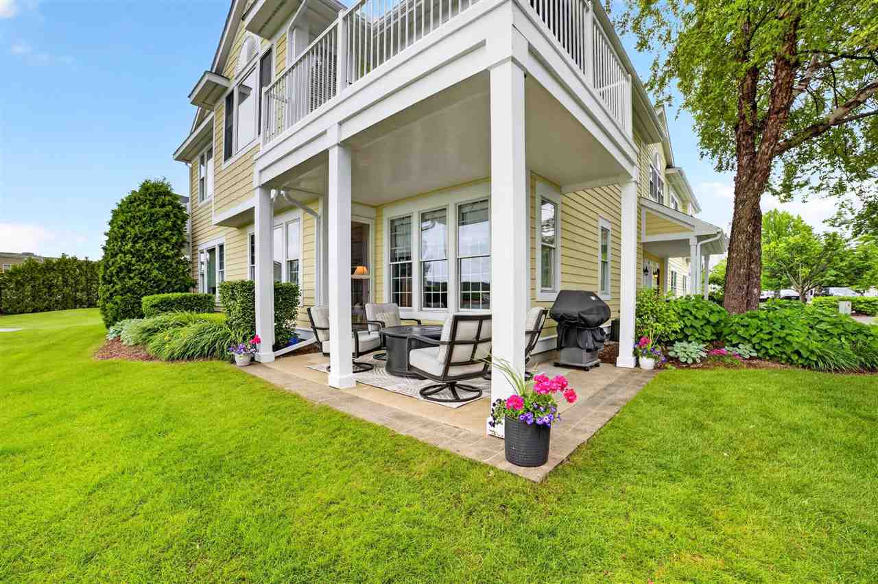 212 Front Street Unit: 5