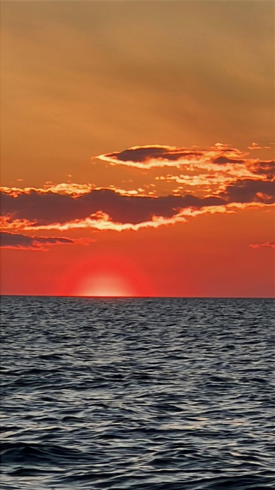 04883 LakeShore Drive