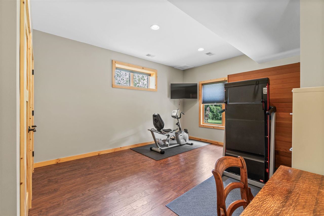 49 E Clute Road