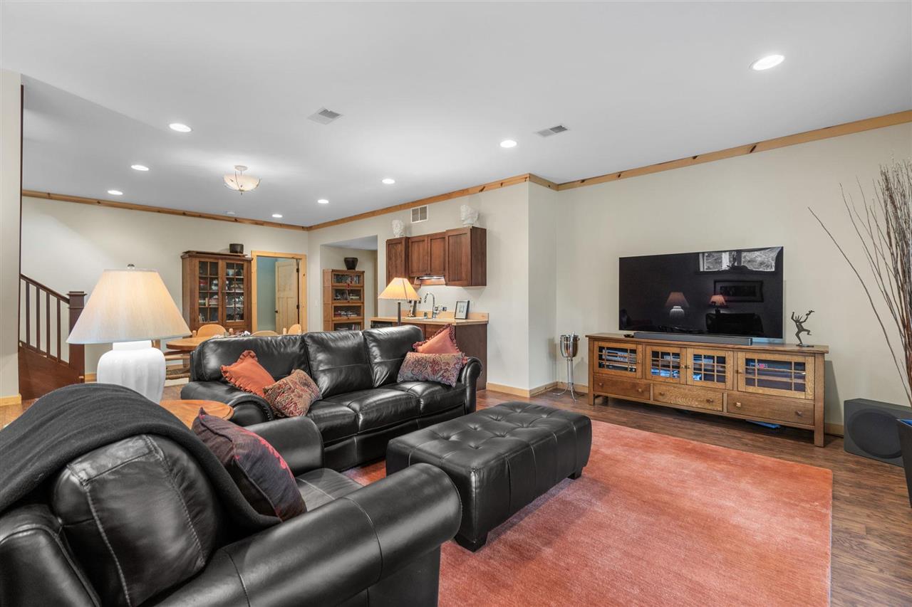 49 E Clute Road