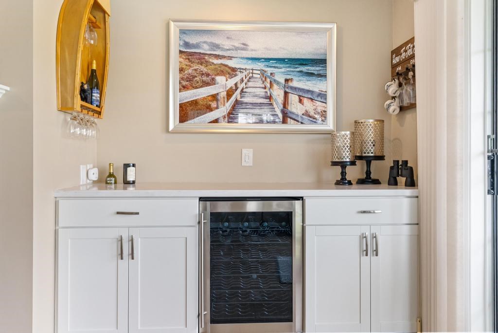 105 Park Avenue Unit: 101