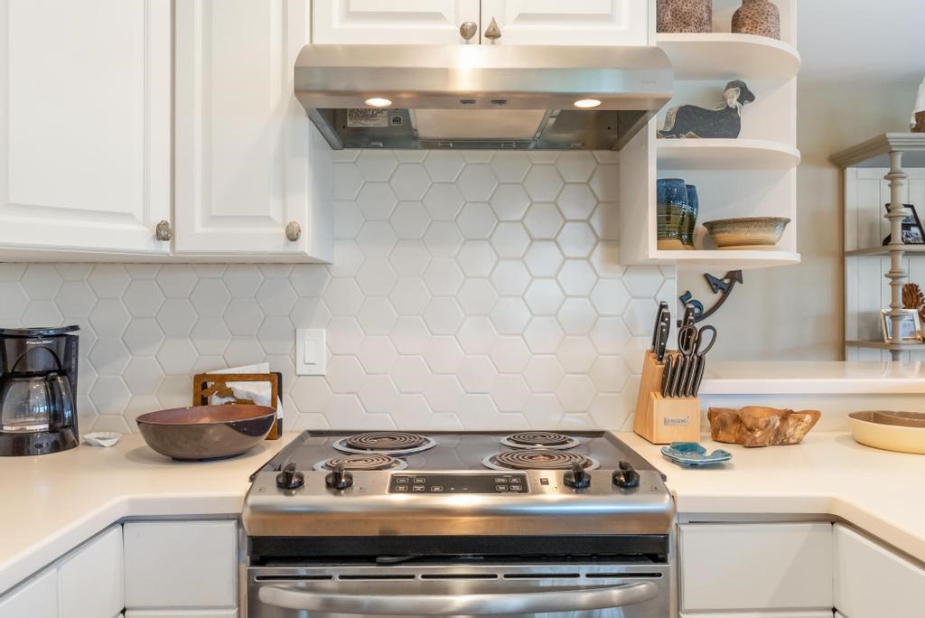 105 Park Avenue Unit: 101