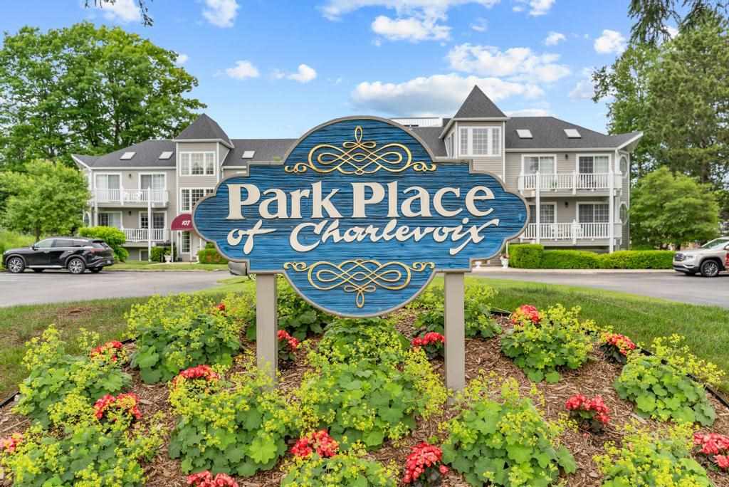 105 Park Avenue Unit: 101
