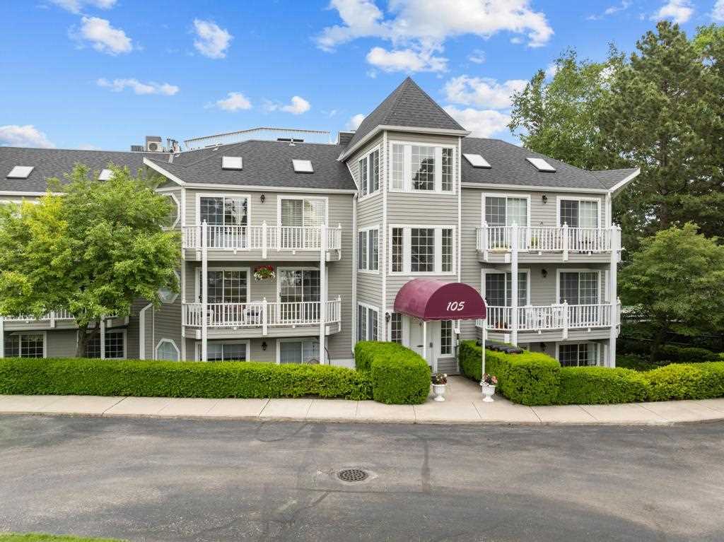 105 Park Avenue Unit: 101